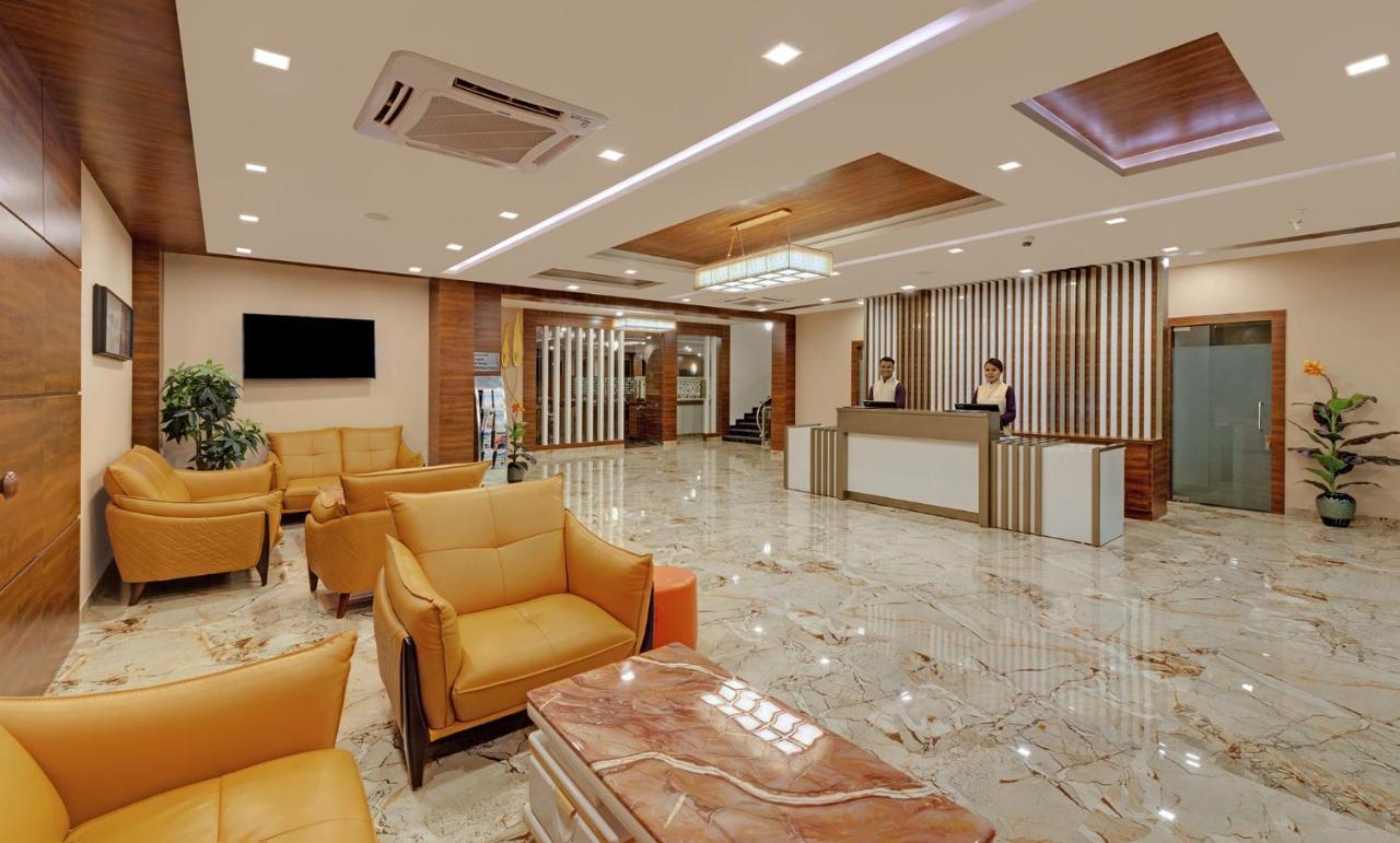 เดอะ เฟิร์น เรซิเดนซี ภูช Hotel ภุช ภายนอก รูปภาพ